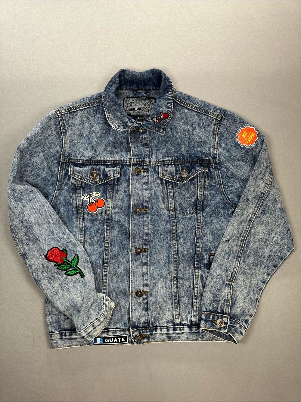 Brooklyn Cloth Acid Wash Denim Trucker Jacket w/ Various Patches - Womens Small